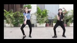 Indian Girl Yukta Dance 8