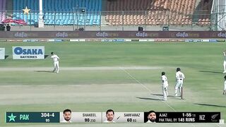 Sarfraz ahmed is on fire pak and nz Test series only fours #Pakvsnz #Testseries #sarfrazahmedfours
