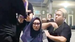 Ngakak gaes