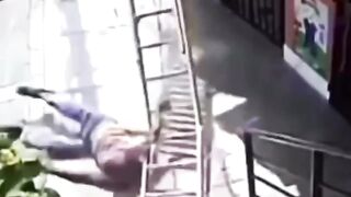 Hiiiii 2