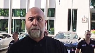 МОЛЯ КАРЛУКОВО СПЕШНО ДА ОТВАРЯ ВРАТИ