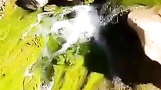 صوت المياه الرائع