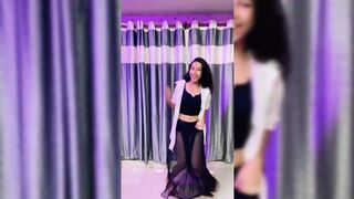 Indian Girl Janab Khan Dance