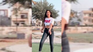 Indian Girl Jasmeet Kaur Dance 3