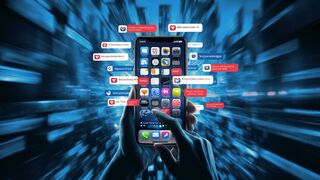 Why Social Media is So Addictive