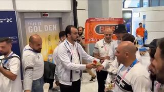 Palestinian Olympic team met with cheers in Paris
