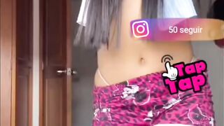 BOOBS SLIPS ON LIVE STREAM :) 2