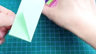 This storage box can do it, please raise your hand i