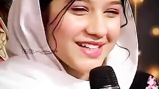 Aankhon_Se_Sawal_puchana__Urdu_Poetry___mr_writer
