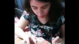 The girl eat cum crimpy