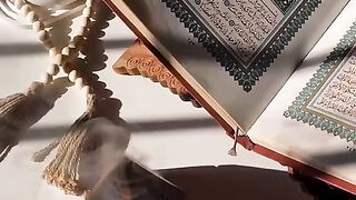 দুরুদের গুরুত্বপূর্ণ ফজিলত O believer, send blessings on the Prophet of God, it will benefit you.