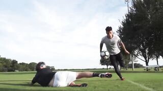 Top 10 Messi skills to beat defence