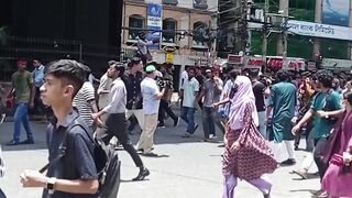 Bangladesh kota system off fight students