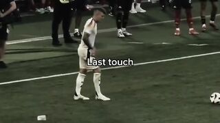 Magician last touch