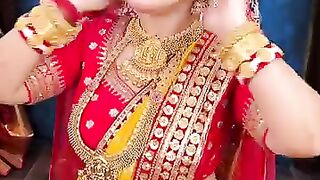Hindu women mackup locking ????????????