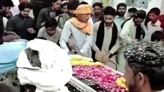 Sirf Allah k ibadat kro or Allah se dar jao