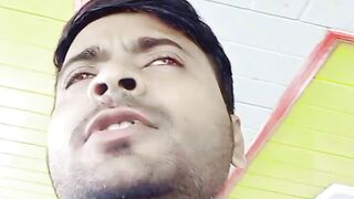 অনেক দিন পর একটা গান করলাম জাহাজে বসে ????I sang a beautiful song in my own voice