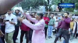 বুক পেতে দিলেন গু-লি চালাতে