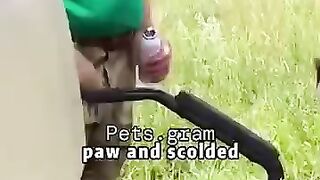 Pawangnya singa raja hutan rimba takut sama sandal????????