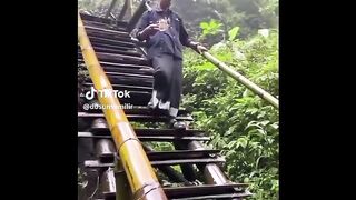 Kumpulan Video Rendom