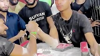 Wait for flash pin????arm wrestling