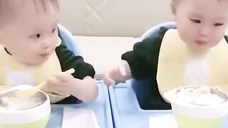 Amazing Try Not to Laugh with Funny Baby Video Best Baby Videos