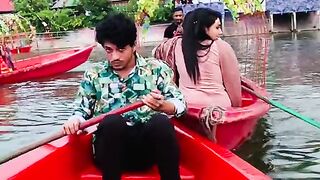 ছেলেটা অনেক সহজ সরল