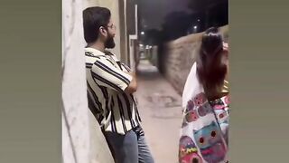 বন্ধু যখন রাস্তায় একা মেয়ে দেখে লে বন্ধু #funny video