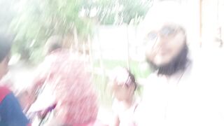 পার্কে ঘুরাঘুরি