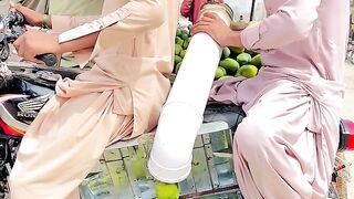 আম চোর।