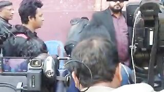 নায়ক ওমর সানি।