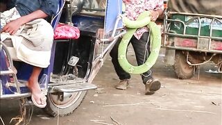 FAKE BIG SNAKE WITH CRAZY MAN