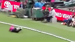 Asif Ali hitting short