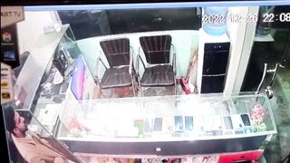 Robbery at Mobile Shop