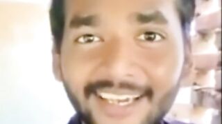 How Bollywood dogs bark ????????