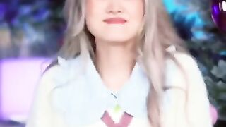 Tiktok dance