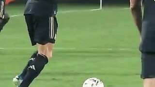 Toni Kroos best pass.