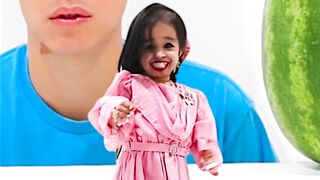 WORLD'S SHORTEST WOMAN 2
