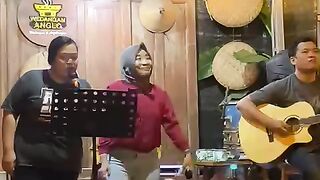 Nyanyi 2