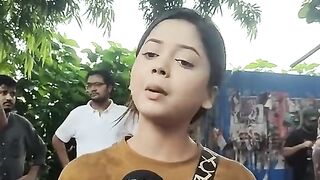 বাংলাদেশের কোটা আন্দলোন নিয়ে জা বলেছে আরোহী মিম
