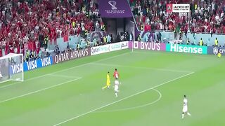 LEGENDARY MOMENT IN FOOTBALL  #soccer #sepakbola #football #soccerlife #messi #ronaldo #sport #olahraga #footballpage #highlightfootball #success 2