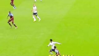 Creative Passes in Football ????
