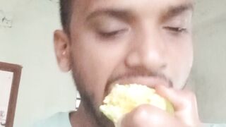 সেই স্বাদ এতো স্বাদ কেন?