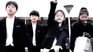 sinostage _dance --- Little Children Classical Dance ---- Rate this 1 to 10 __ _
