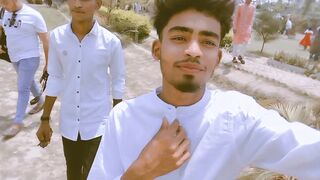 দুই বন্ধু একটু ঘুরাঘুরি????