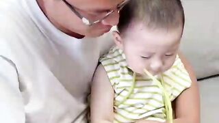 Funny short baby ????