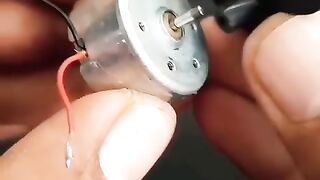 Amazing_fact_#diy_#howtomake_#robot_#ideas_#technology_#toys_#idebarangbekas_#automobile_#freeener(480p).