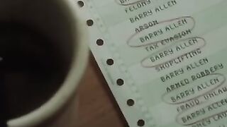 The waiter tipped off the FBI agent on how to find the criminal...????