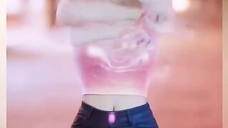 beautiful_Chinese_girl_street_fashion_#shorts_#beautiful(720p).