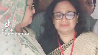 শেখ হাসিনার বাংলাদেশ ছেড়ে চলে যাচ্ছে